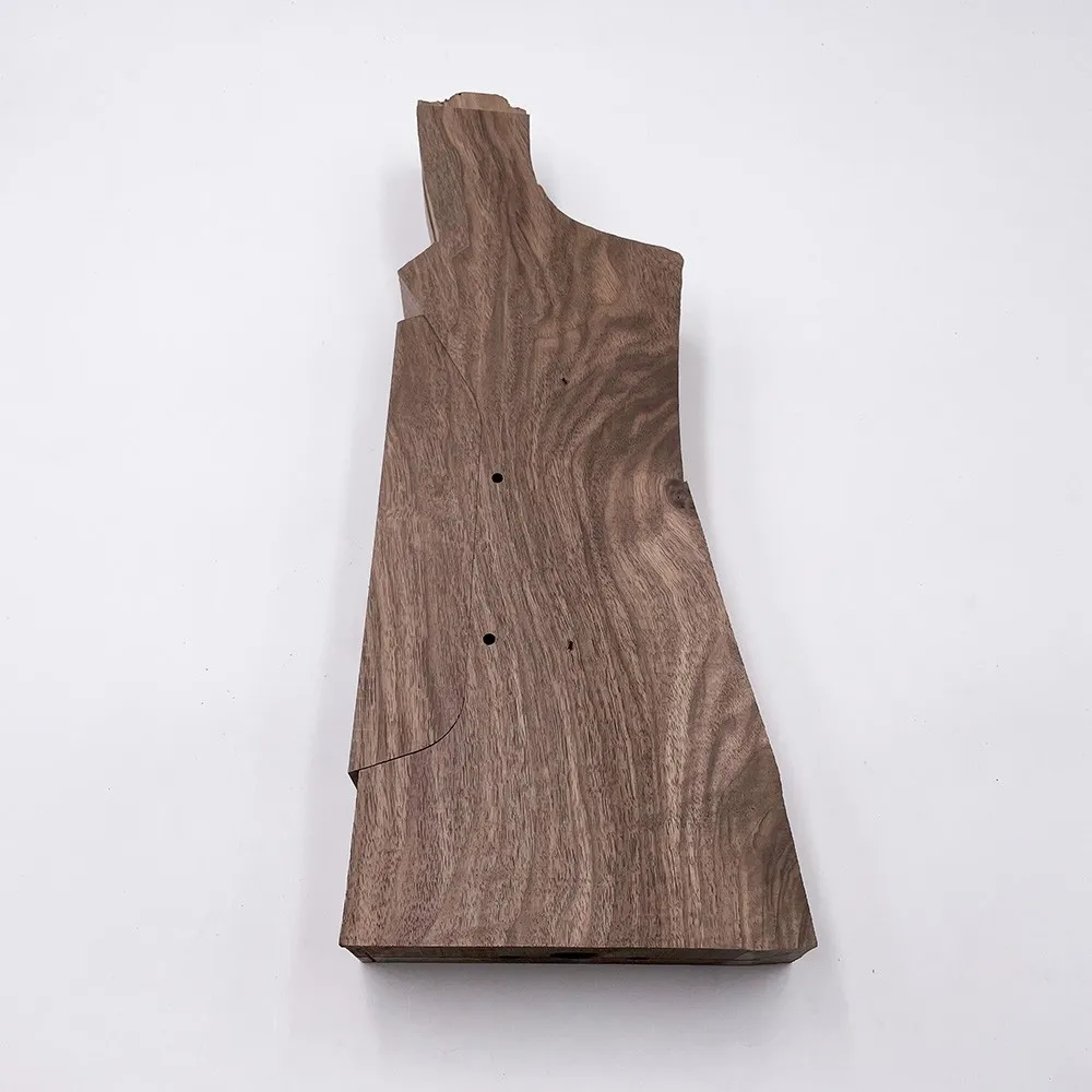 Legno incassato destro tipo Beretta DT con regolabile (n.3)