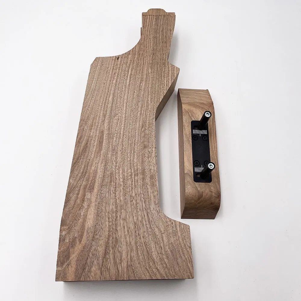 Legno incassato destro tipo Beretta DT con regolabile (n.12)