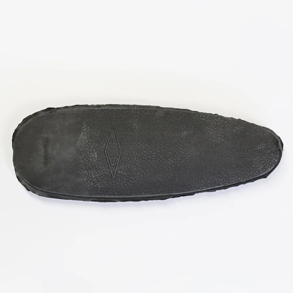 Calciolo 715 Ventilato 15 mm Fori 82 mm Nero