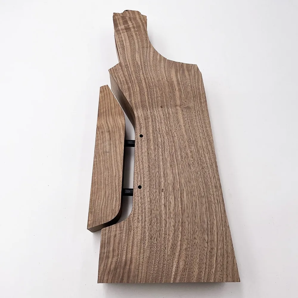 Legno incassato destro tipo Beretta DT con regolabile (n.13)