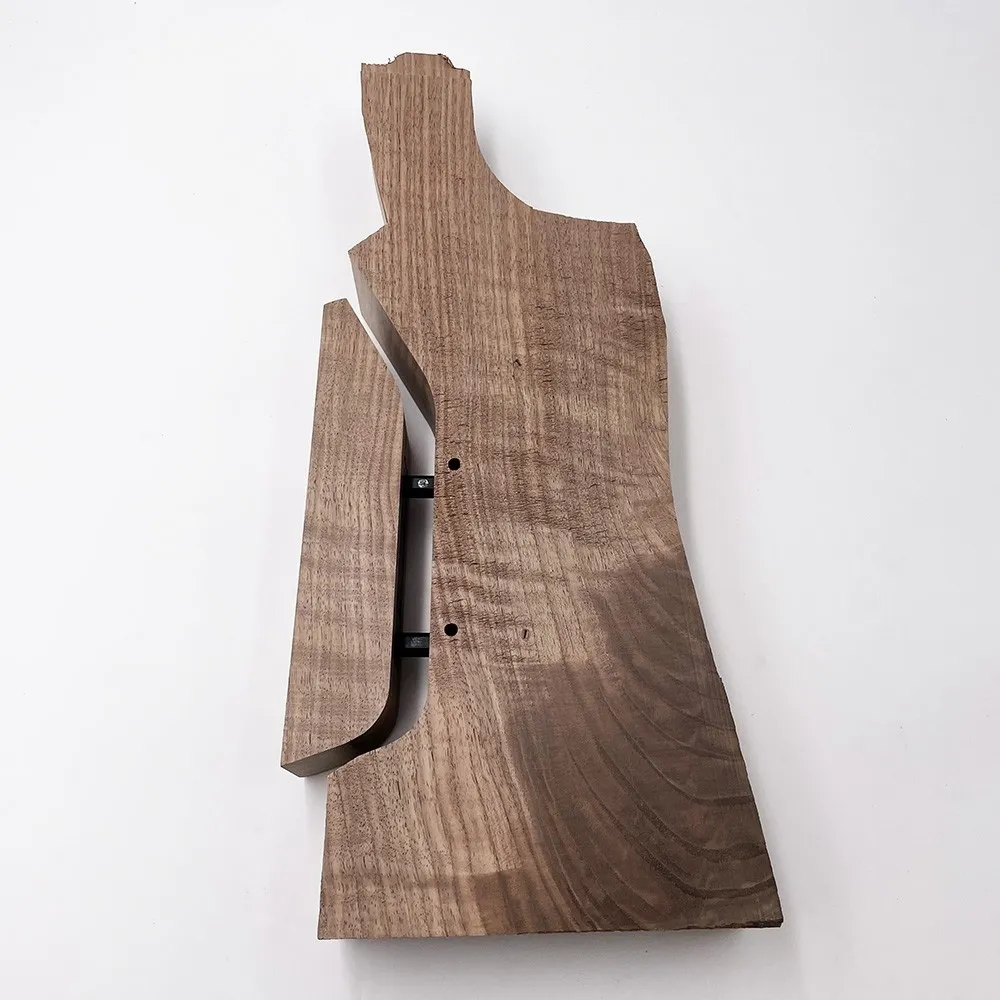 Legno incassato destro tipo Beretta DT con regolabile (n.8)