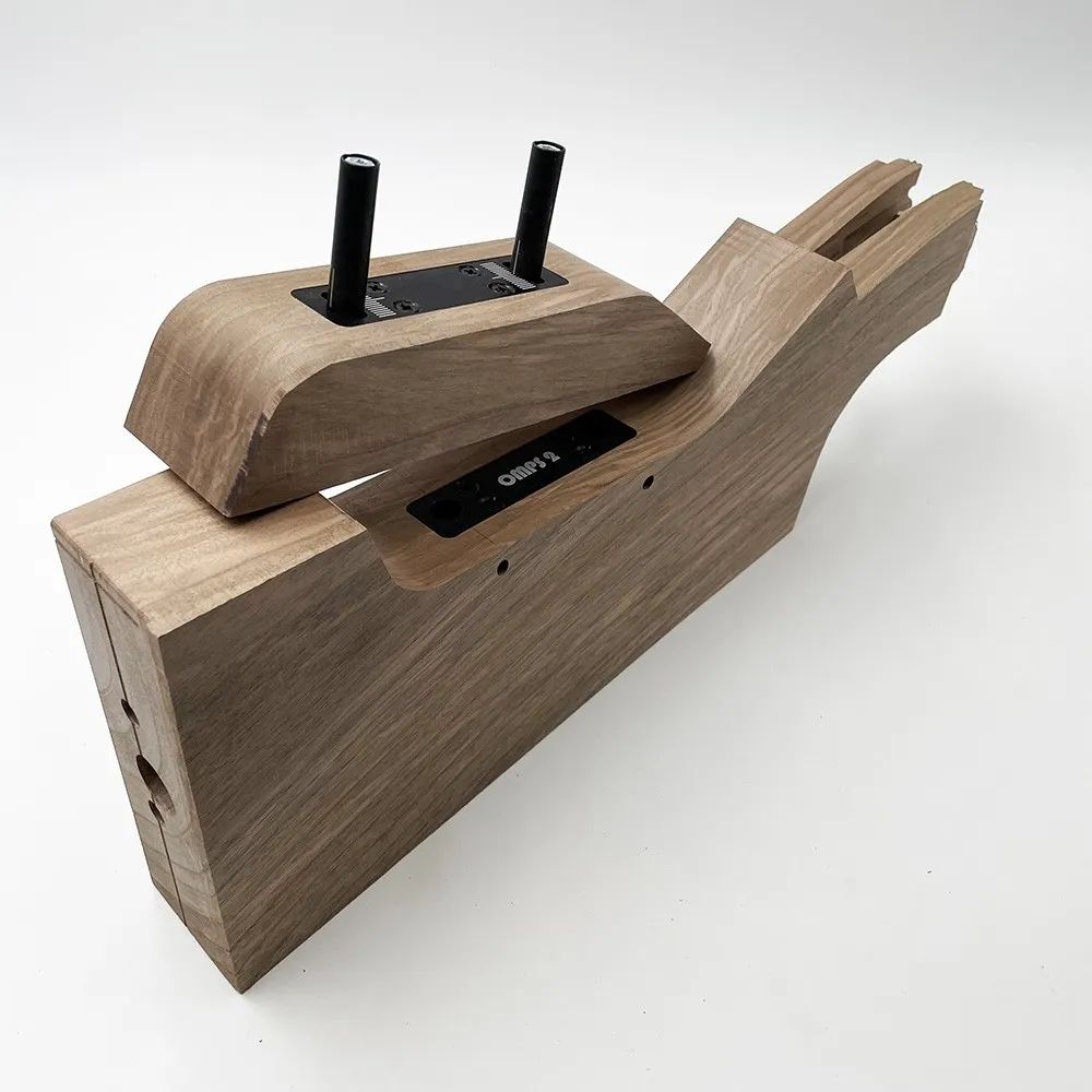 Legno incassato destro tipo Beretta DT con regolabile (n.10)